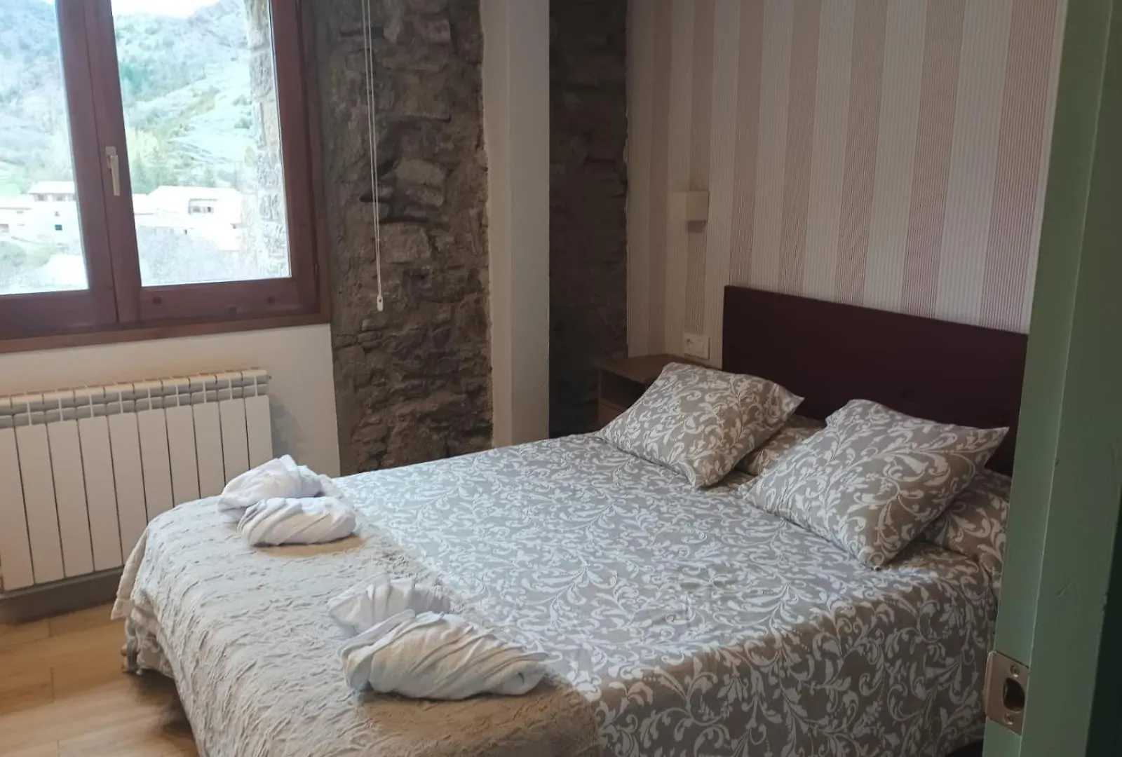 Cal Xesc Apartment Castellar De N'Hug Spain